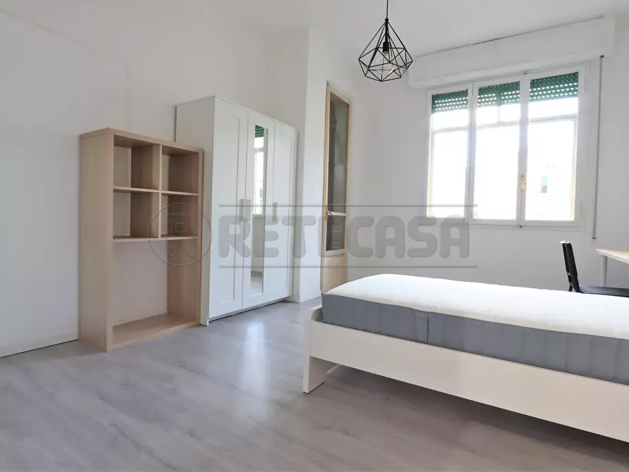 Immagine 8 di Stanza singola in affitto  in Via dei Mille a Vicenza