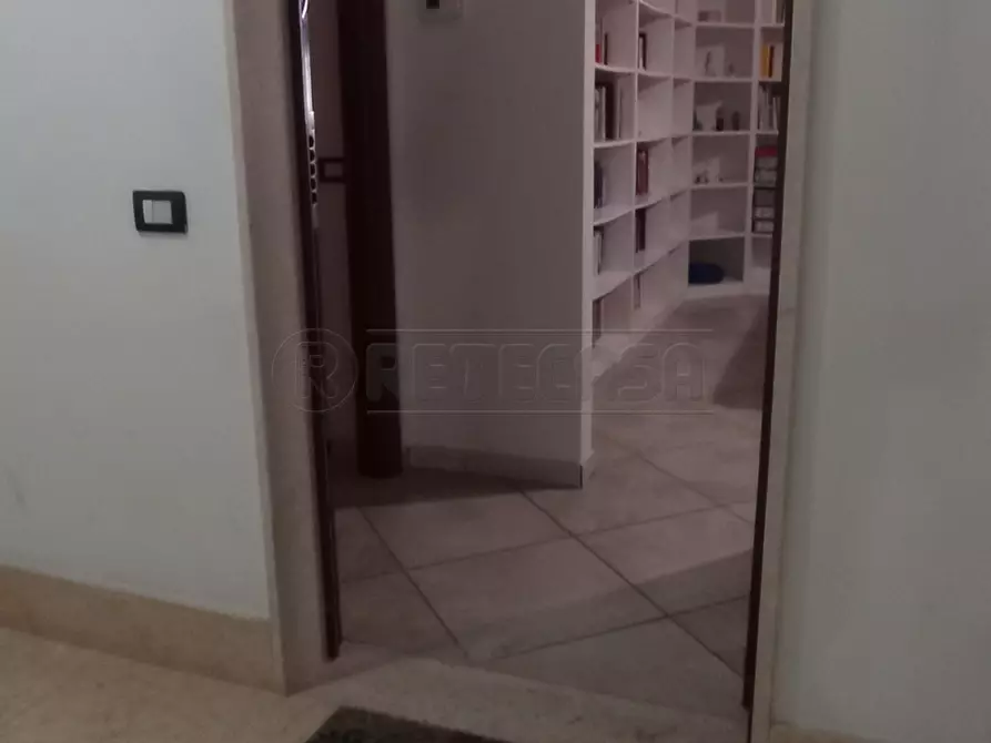 Immagine 3 di Appartamento in vendita  in Via Giuseppe Ungaretti 9 a Gallipoli