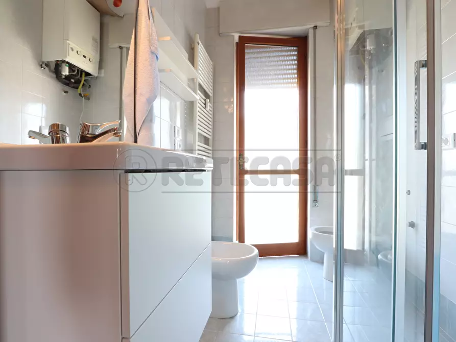 Immagine 12 di Stanza singola in affitto  a Vicenza