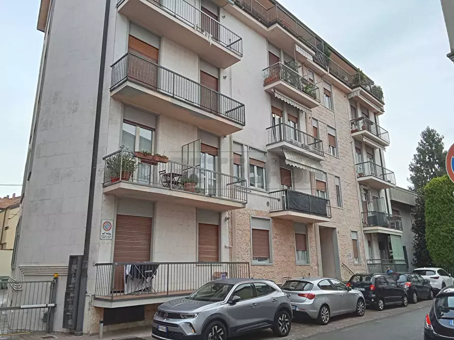 Immagine 2 di Trilocale in affitto  in via Gaffurio 15 a Bergamo