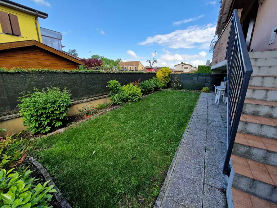 Immagine 6 di Bilocale in vendita  a Cicognolo