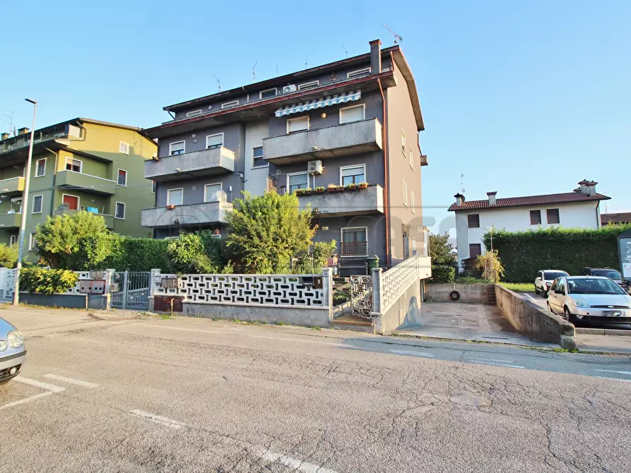 Immagine 1 di Mansarda in vendita  in Via Venezia 23 a Sarego