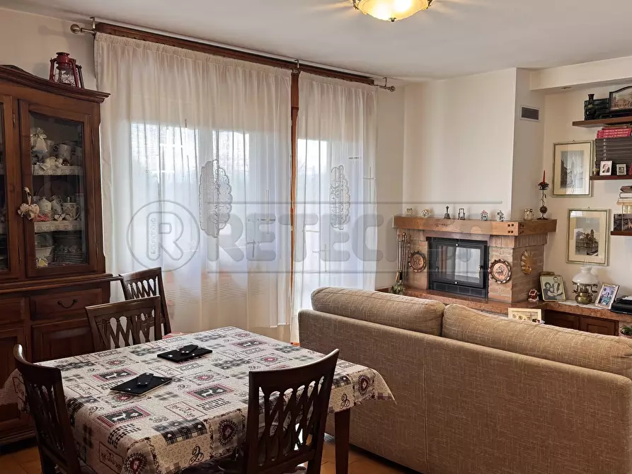 Immagine 1 di Bilocale in vendita  a Mirano