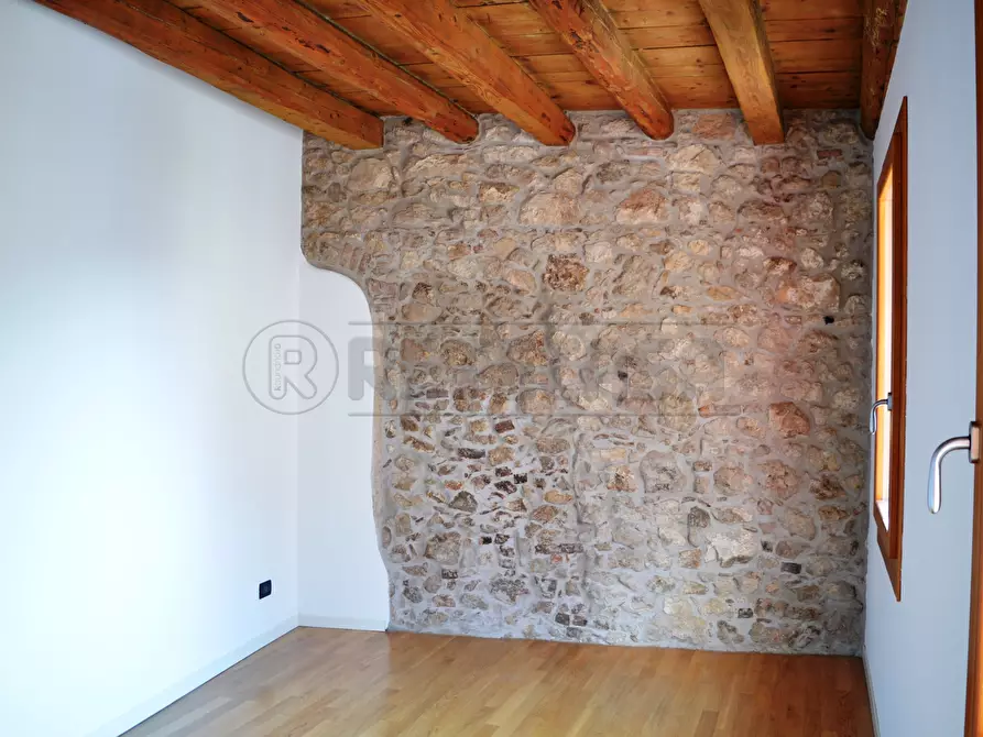 Immagine 5 di Bilocale in vendita  in corso matteotti 52 a Montecchio Maggiore