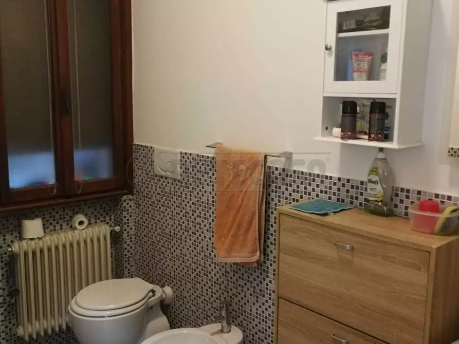 Immagine 12 di Ufficio in affitto  a Mirano