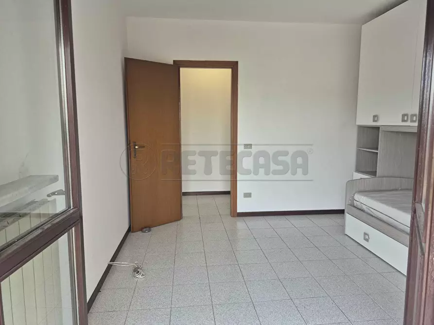 Immagine 7 di Trilocale in affitto  a Albano Sant'alessandro