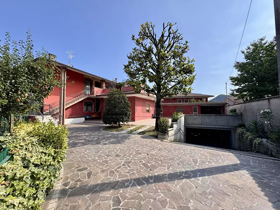 Immagine 1 di Appartamento in vendita  in Viale Stazione 48 a Brogliano