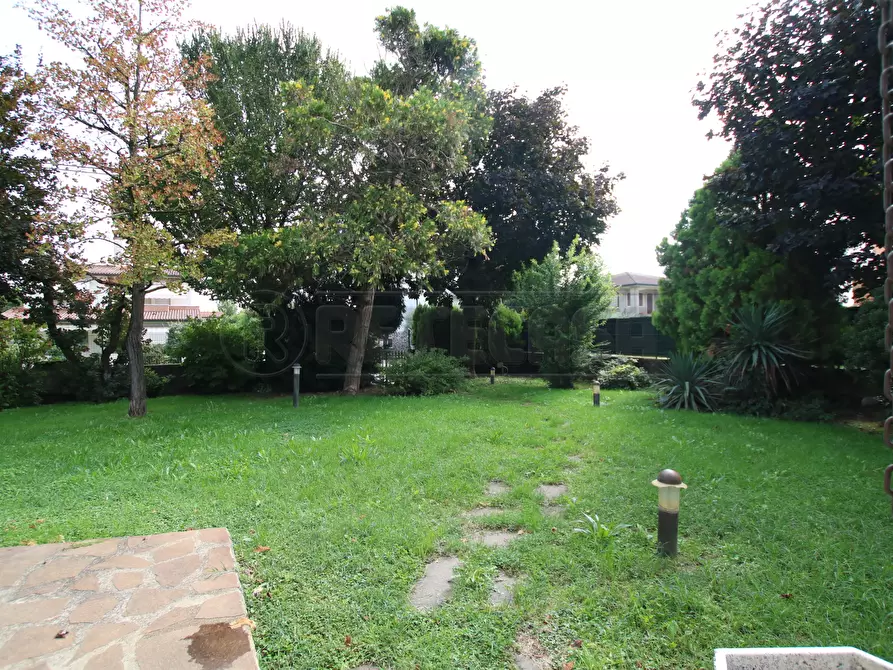 Immagine 37 di Casa indipendente in vendita  in Via Termine a Sossano