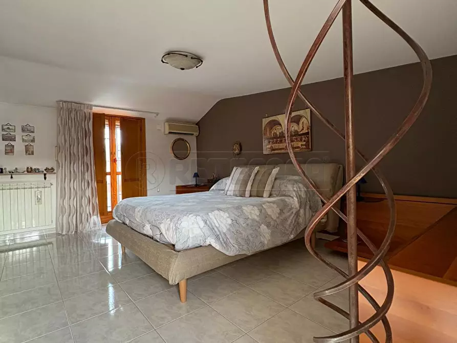 Immagine 37 di Villetta a schiera in vendita  in Via Giudice Falcone a Marcianise