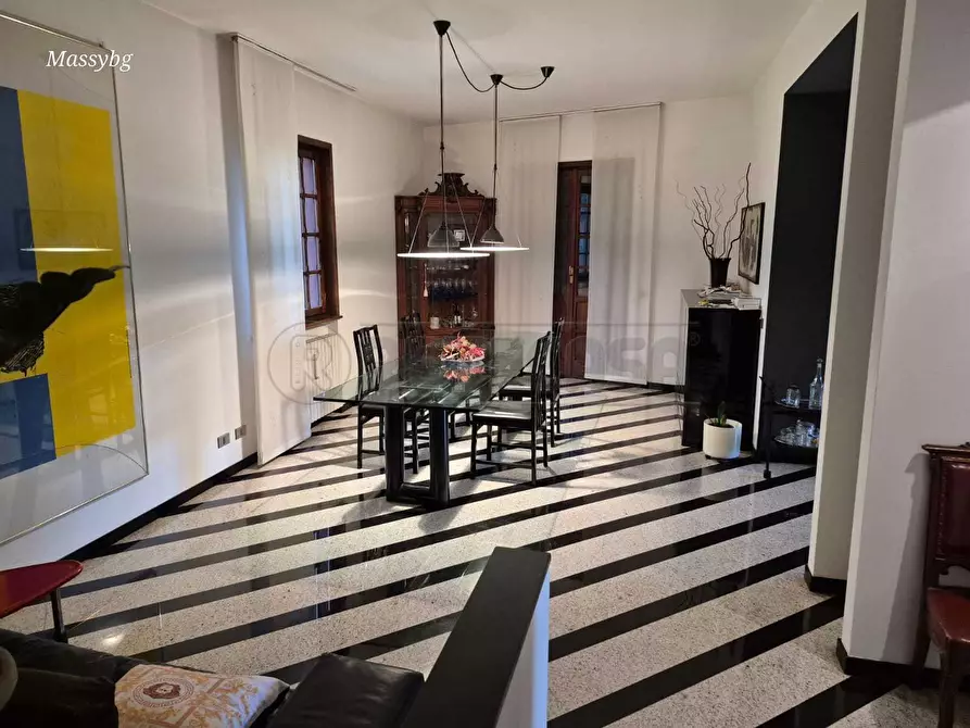 Immagine 8 di Villa in vendita  a Torre De' Roveri