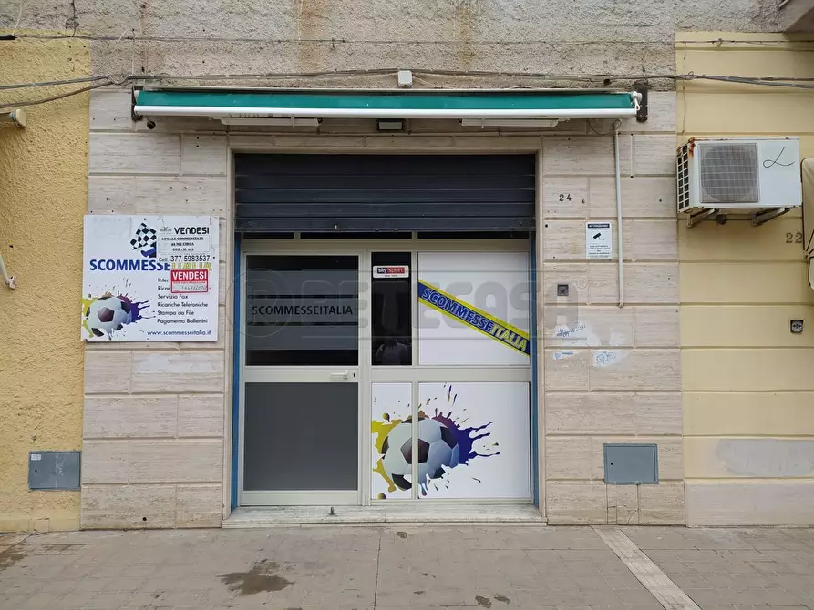 Immagine 4 di Locale commerciale in vendita  a Mazara Del Vallo