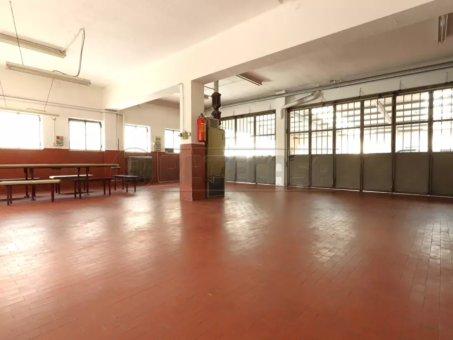 Immagine 1 di Laboratorio in vendita  in Via Fratelli Albanese 20 a Vicenza