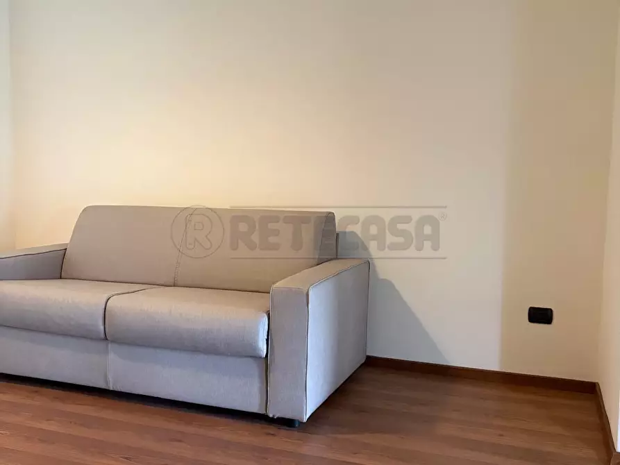 Immagine 3 di Bilocale in affitto  in Viale Carlo III a San Nicola La Strada