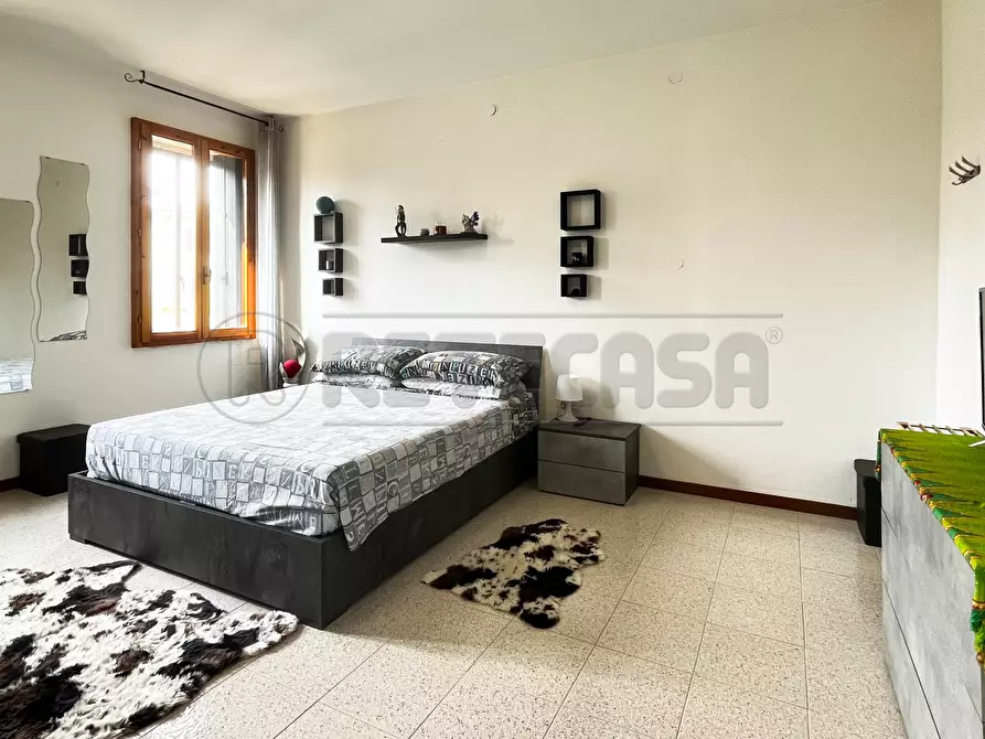 Immagine 15 di Casa semindipendente in vendita  in Via Olmo a Creazzo