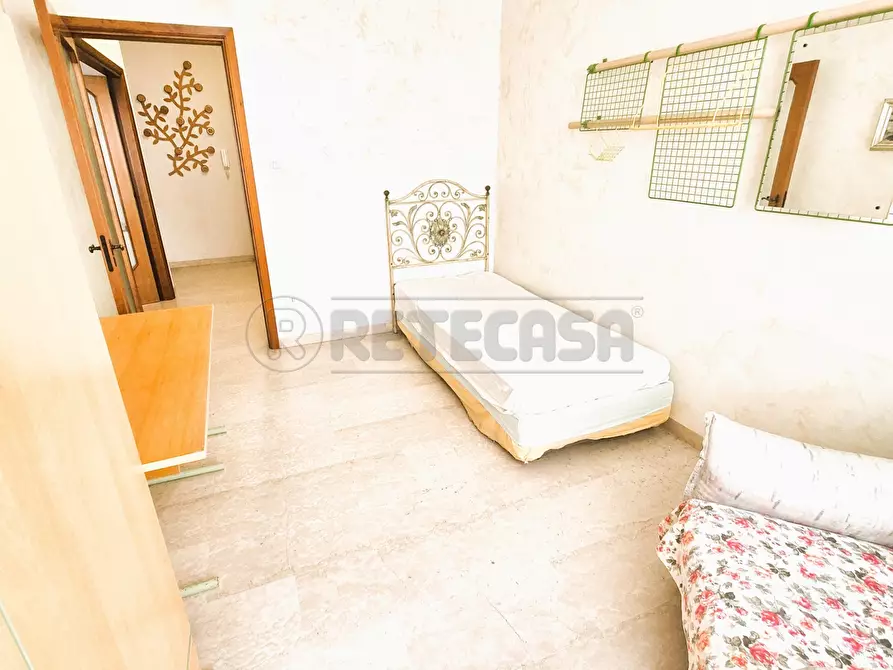 Immagine 4 di Quadrilocale in vendita  in Piazza della Marina 3 a Pescara