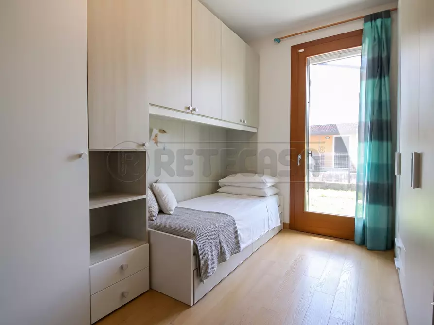 Immagine 11 di Appartamento in vendita  in Via Don Giulio 431 a Pozzoleone