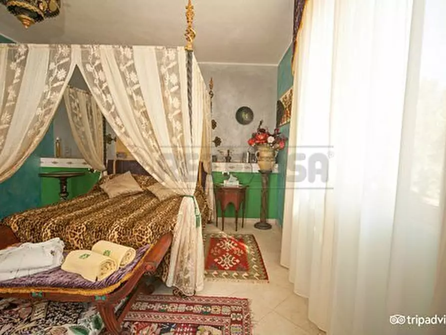 Immagine 38 di Villa in vendita  a Castelvetrano