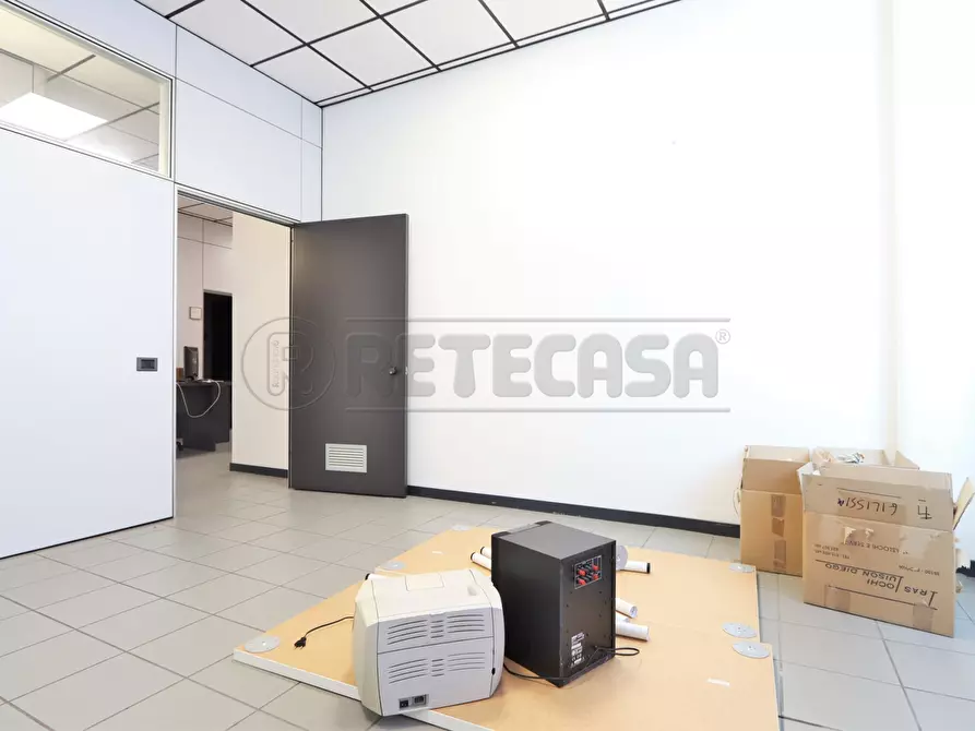 Immagine 24 di Ufficio in affitto  a Vicenza