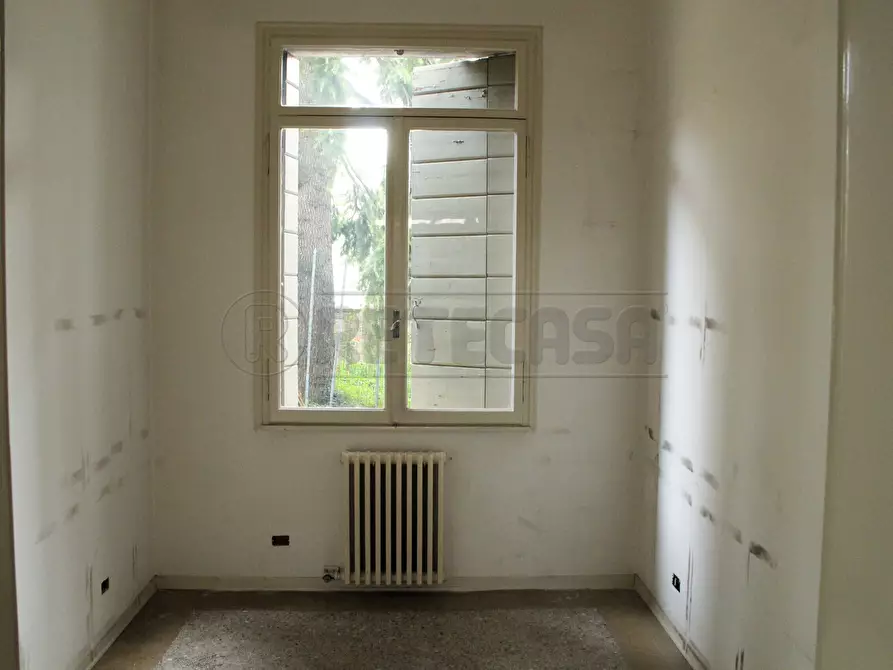 Immagine 4 di Locale commerciale in affitto  in Via Giovanni Gradenigo 2 a Padova