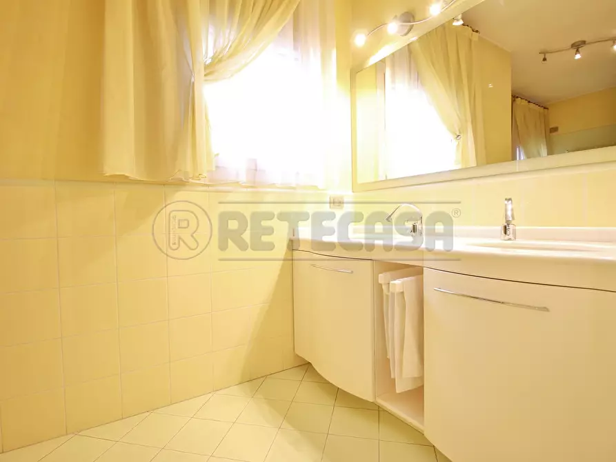 Immagine 17 di Porzione di casa in affitto  in Via Venezia 17 a Montebello Vicentino