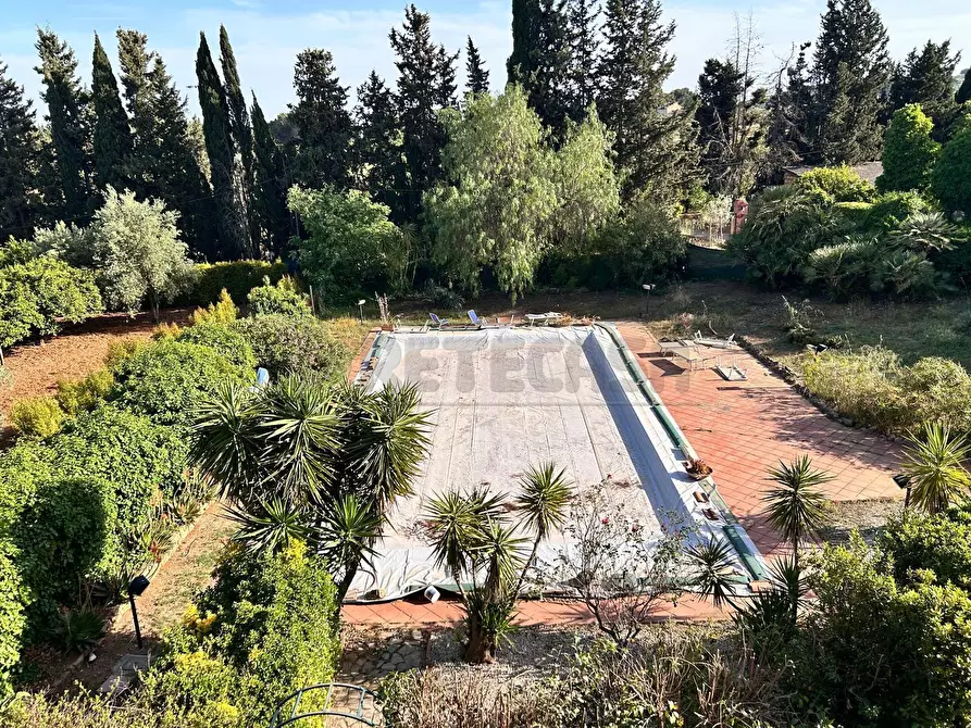 Immagine 1 di Quadrilocale in vendita  in Niscima Nord a Caltanissetta