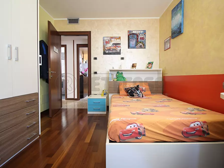 Immagine 22 di Appartamento in vendita  in VIALE DELL'INDUSTRIA 17 a San Giovanni Ilarione