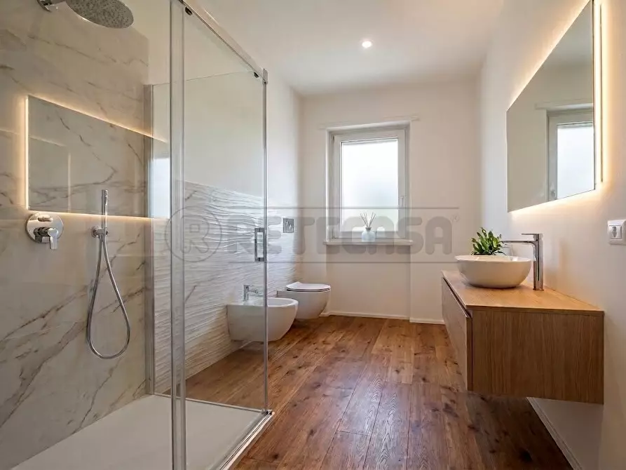 Immagine 17 di Porzione di casa in vendita  a Caldogno