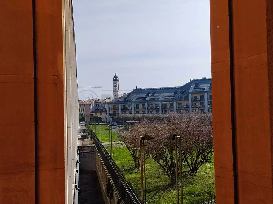 Immagine 1 di Ufficio in vendita  a Bergamo