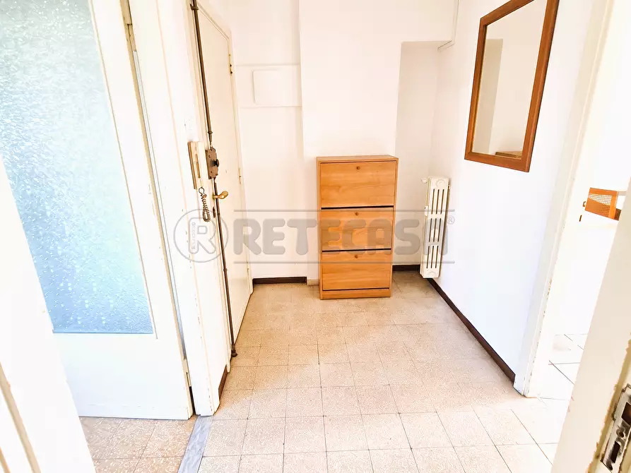 Immagine 19 di Trilocale in vendita  in Via Gioacchino da Fiore 11 a Pescara