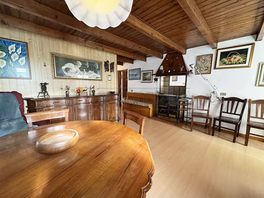 Immagine 6 di Casa indipendente in vendita  in Via Capitello 58 a Brogliano