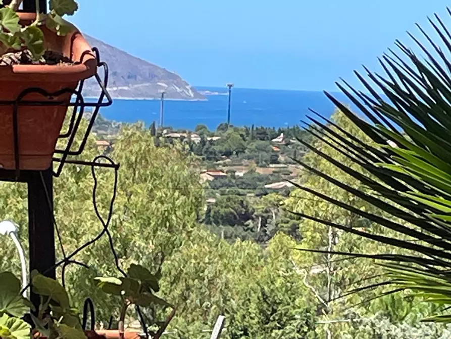 Immagine 76 di Villa in vendita  a Castellammare Del Golfo