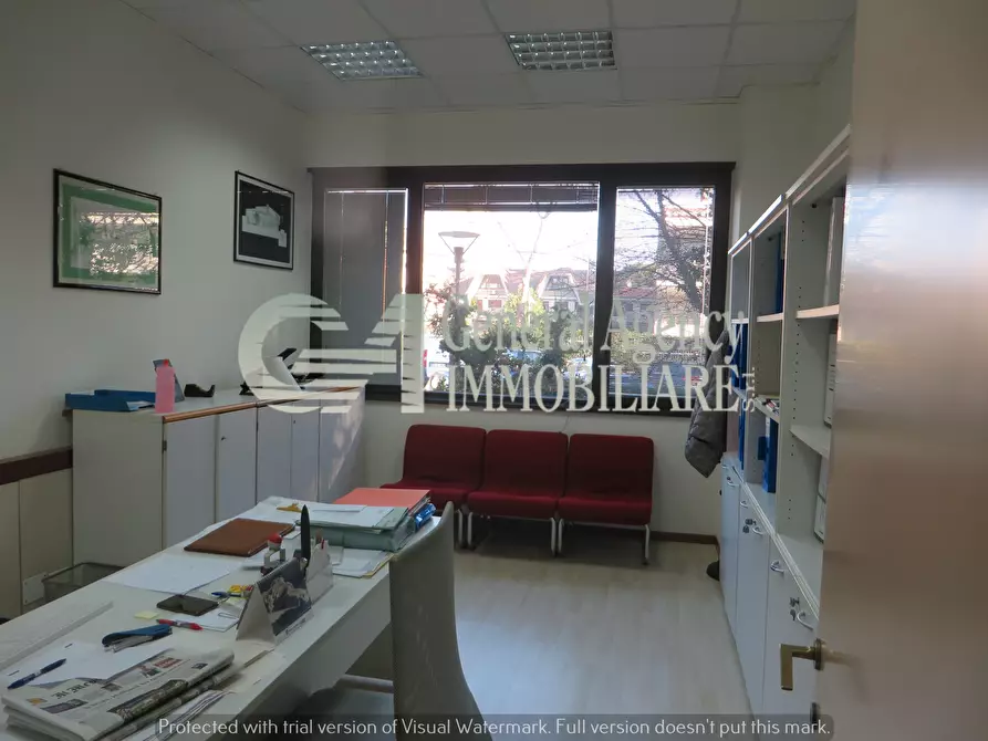 Immagine 4 di Ufficio in affitto  in VIALE DEL POGGIO FIORITO a Roma