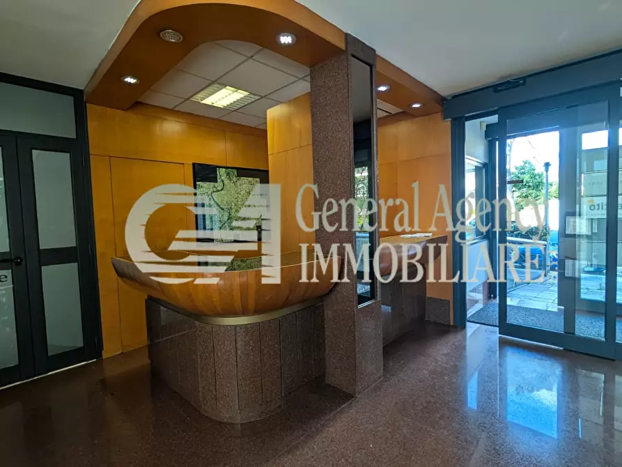 Immagine 57 di Ufficio in affitto  in VIALE DEL POGGIO FIORITO a Roma