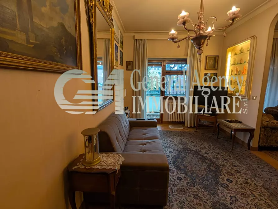 Immagine 16 di Quadrilocale in affitto  in VIALE AFRICA a Roma