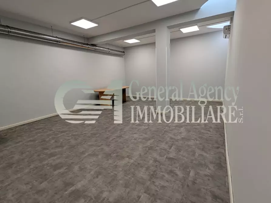 Immagine 2 di Ufficio in vendita  in Via Giuseppe Failla a Roma