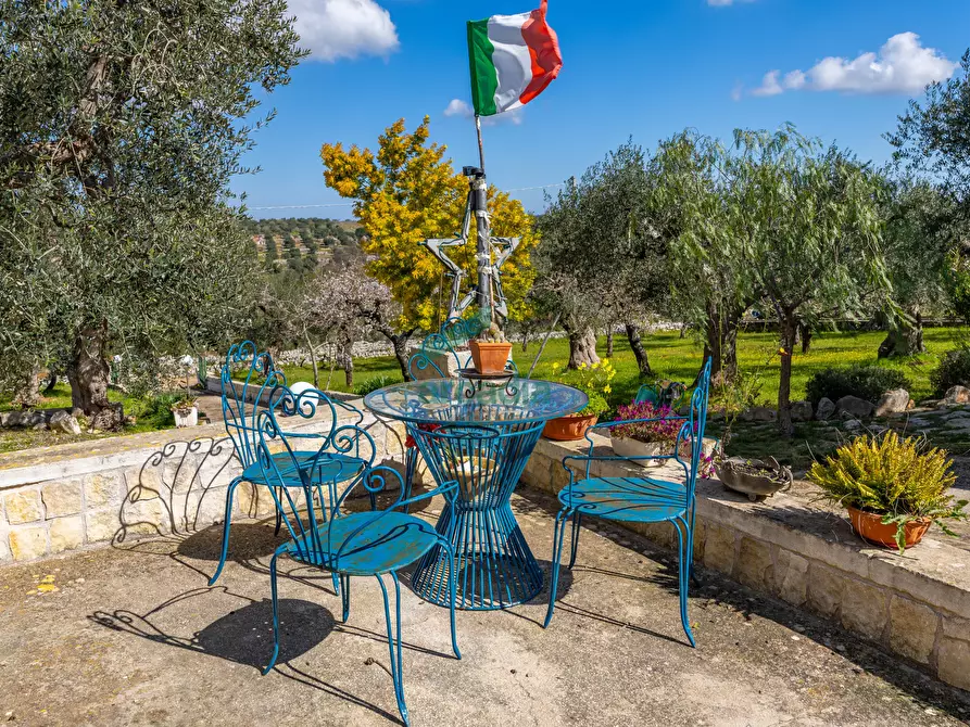 Immagine 27 di Villa in vendita  in Strada Comunale della Contrada delle Guadiane 25 A a Castellana Grotte