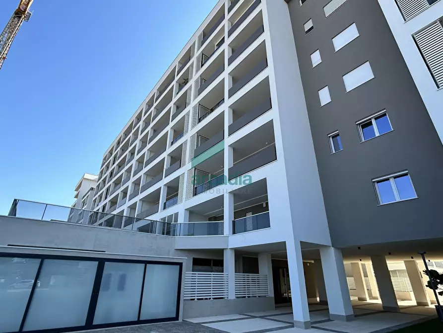 Immagine 17 di Bilocale in affitto  in Via Giovanni Amendola 156 a Bari