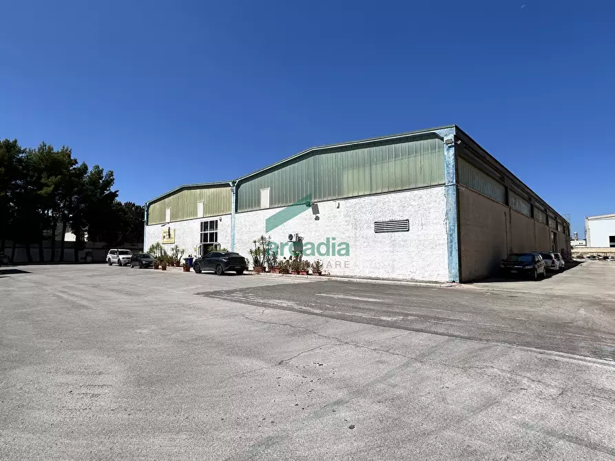 Immagine 1 di Attività artigianale in vendita  in SP54 km 1 a Modugno