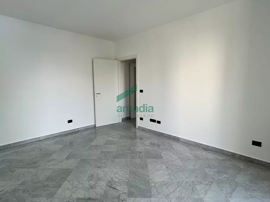 Immagine 15 di Ufficio in affitto  in Viale San Josemaría Escrivá 28 a Bari