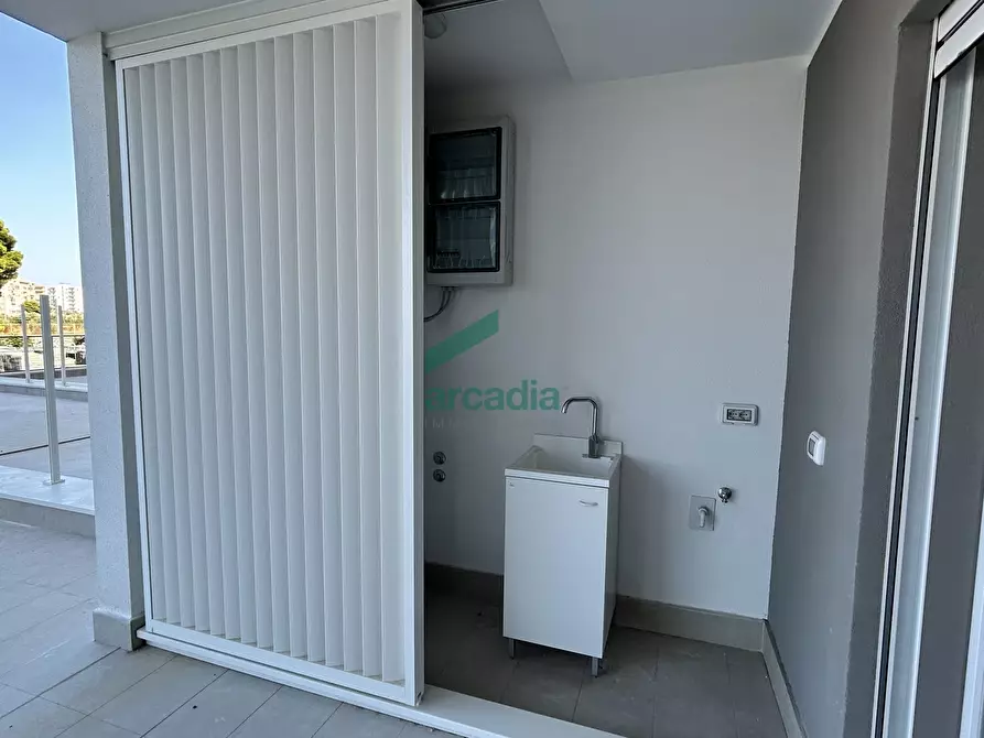 Immagine 12 di Bilocale in affitto  in Via Giovanni Amendola 156 a Bari