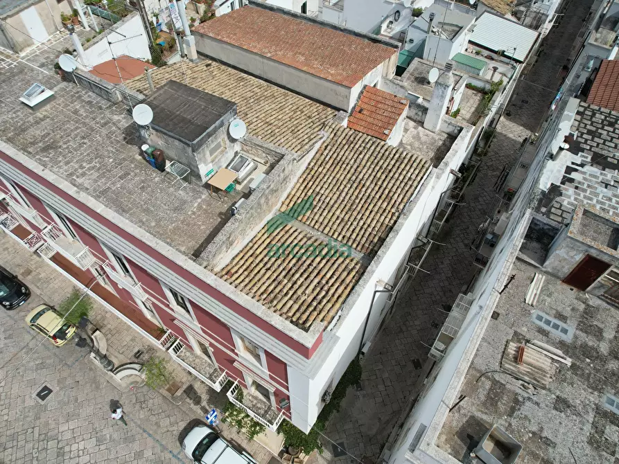 Immagine 39 di Appartamento in vendita  in Piazza Nicola e Costa 13 a Castellana Grotte