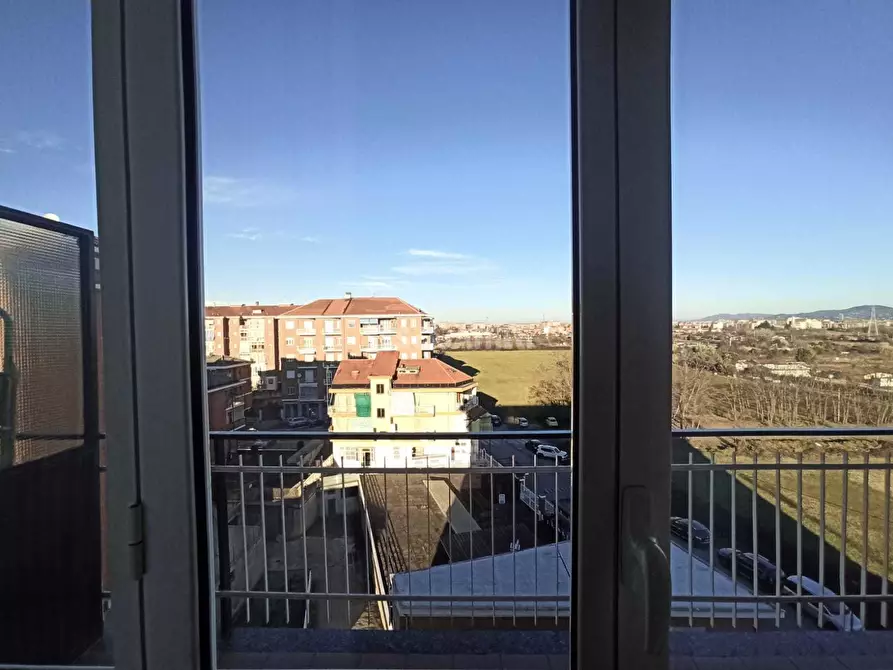 Immagine 4 di Bilocale in affitto  in Via Trieste a Rivalta Di Torino