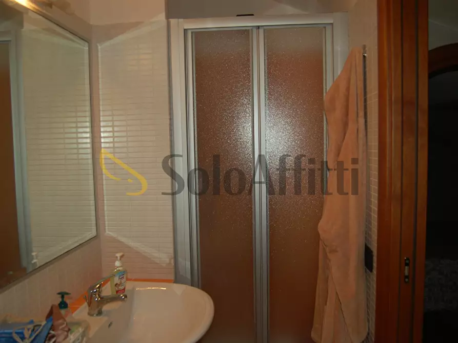 Immagine 14 di Trilocale in affitto  in Via Mottola 14 a Roma