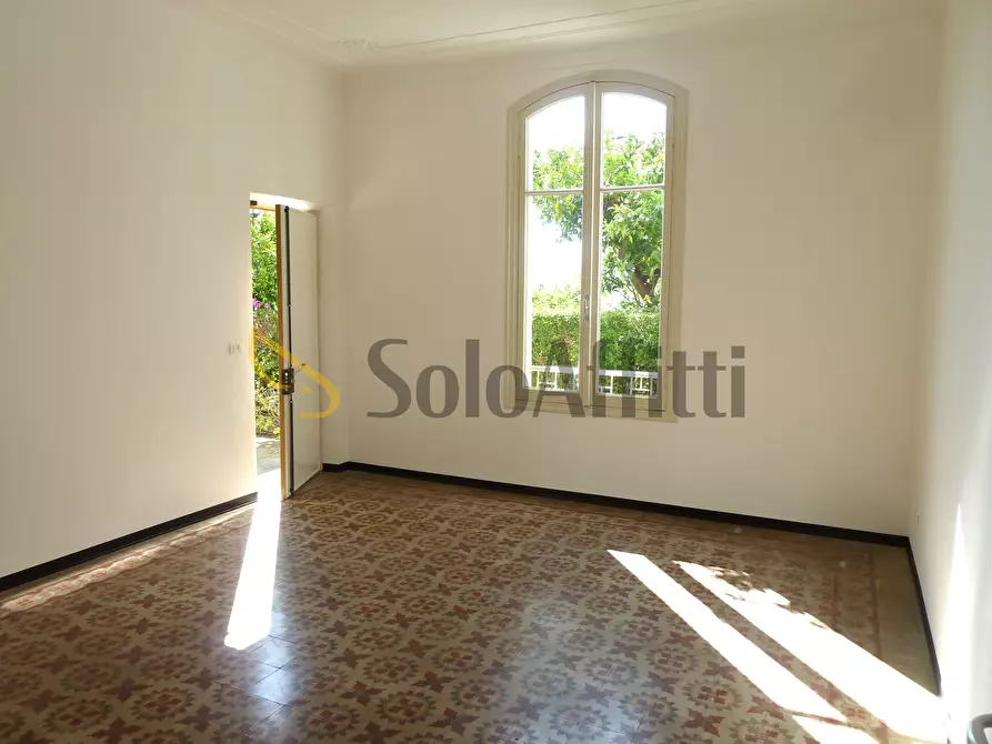 Immagine 1 di Trilocale in affitto  in Strada Alla Colla 3 a San Remo
