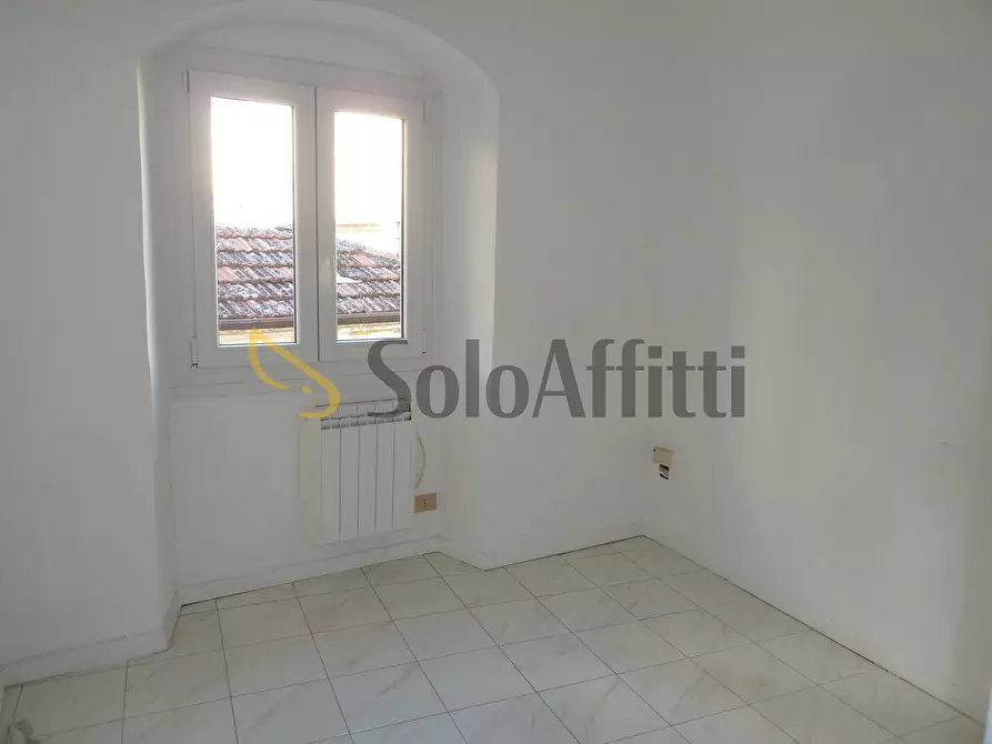 Immagine 12 di Trilocale in affitto  in Via Corradi 92 a San Remo