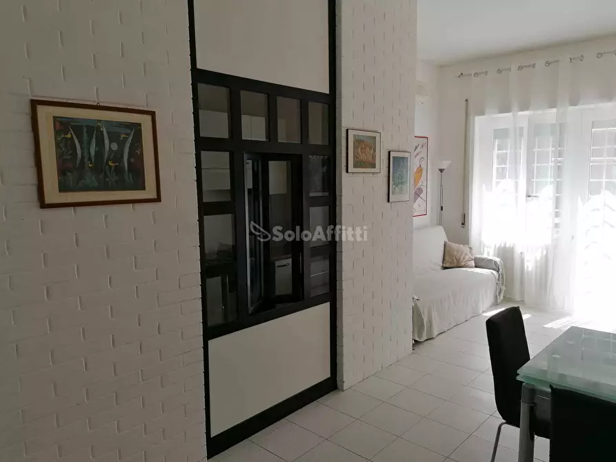 Immagine 4 di Bilocale in affitto  in Via Casimiro Manassei 61 a Roma