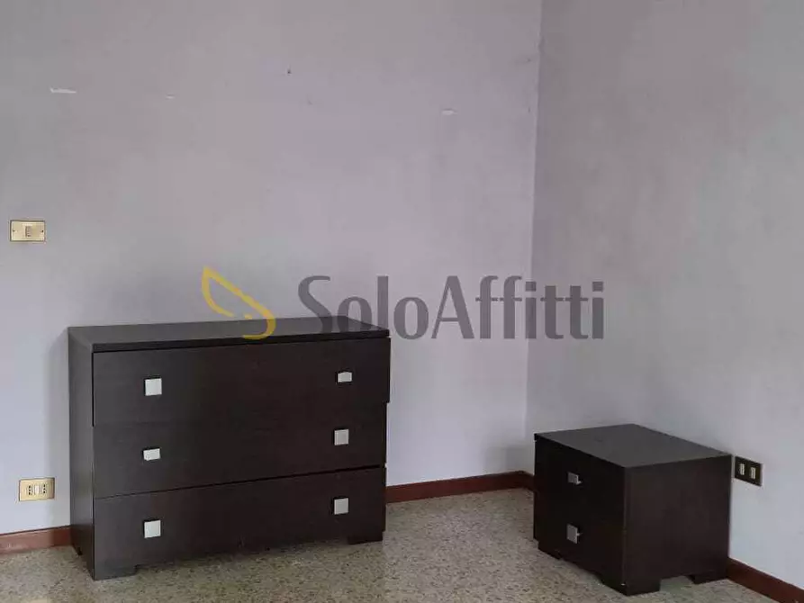 Immagine 21 di Locale commerciale in affitto  in VIA ERITREA 49 a Torino