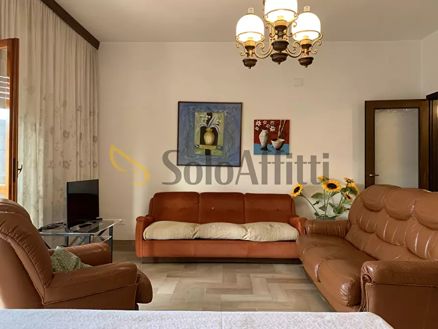 Immagine 7 di Stanza singola in affitto  a Catanzaro