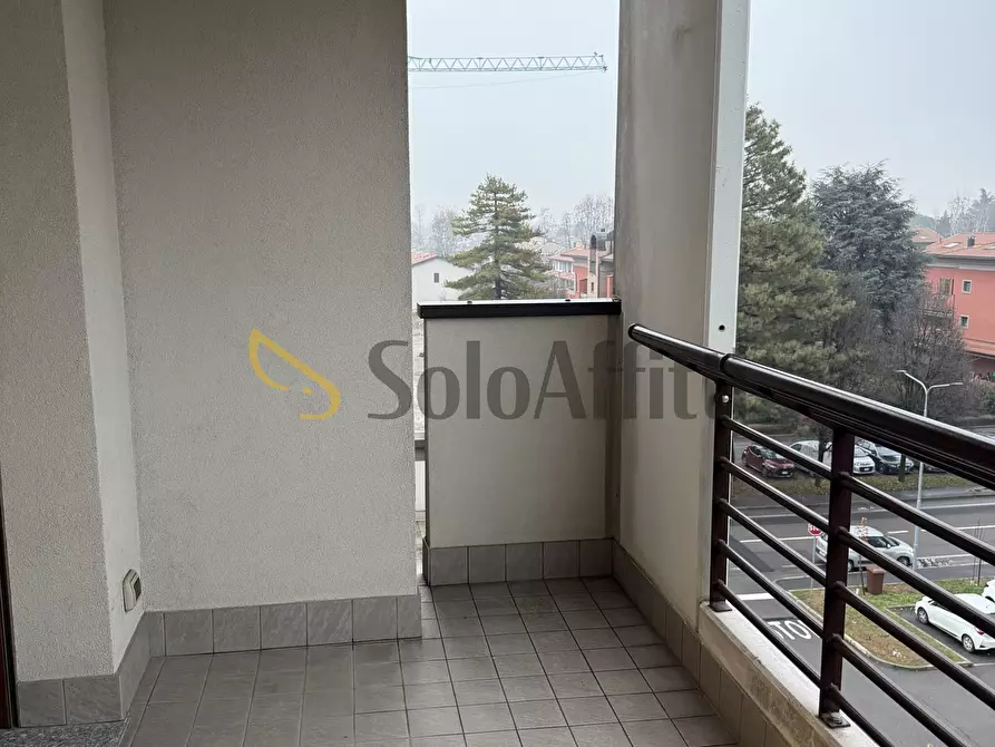 Immagine 22 di Bilocale in affitto  in Via 4 Novembre 328 a Caronno Pertusella