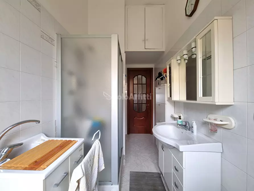 Immagine 13 di Trilocale in affitto  a Catanzaro